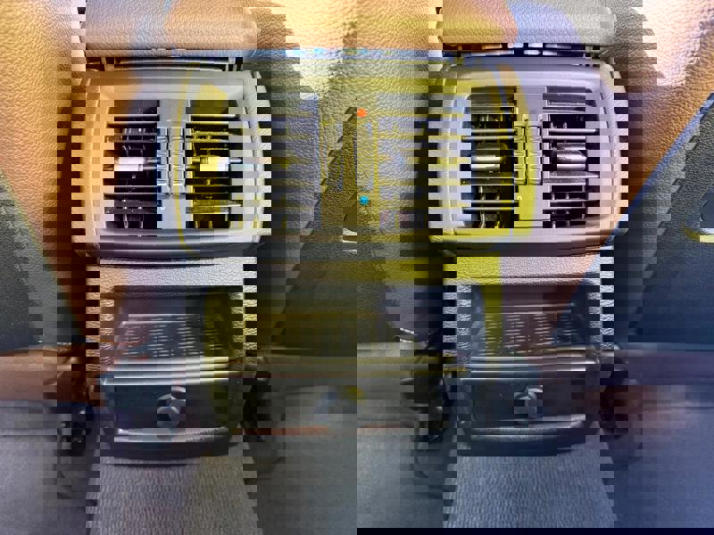 Image BMW 楲⁥㑘⠠㉆⤶㈨㄰ⴴ⤾ 20 d 2.0 190 xLine xDrive Xénon GPS Bluetooth Caméra Sièges cuir élec à mémoires Régul Clim auto Gti